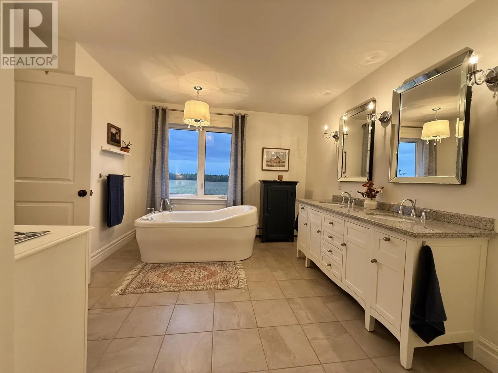 846 Upper Meadowbank Road