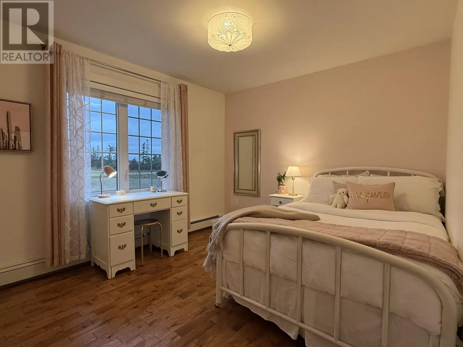846 Upper Meadowbank Road