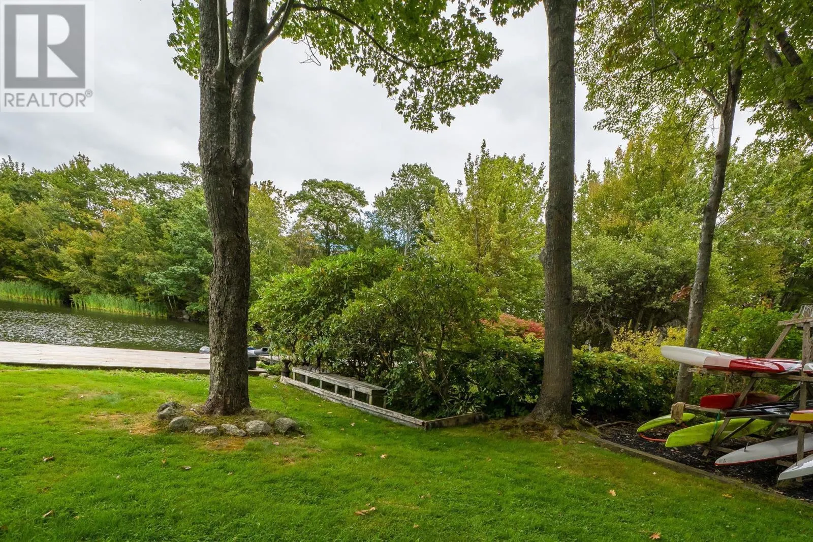 17B Lakeview Point Road