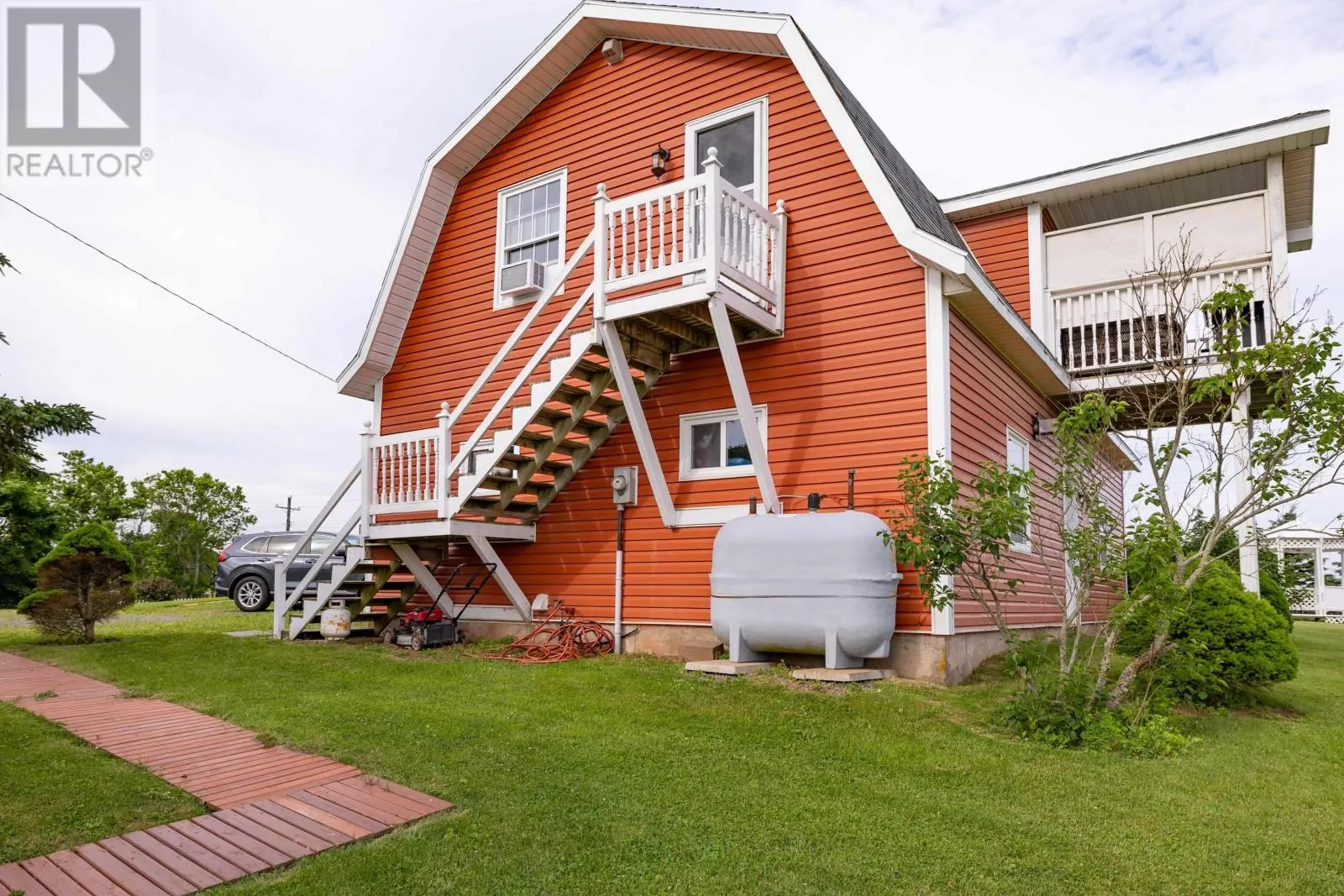 6888 Route 13|Mayfield
