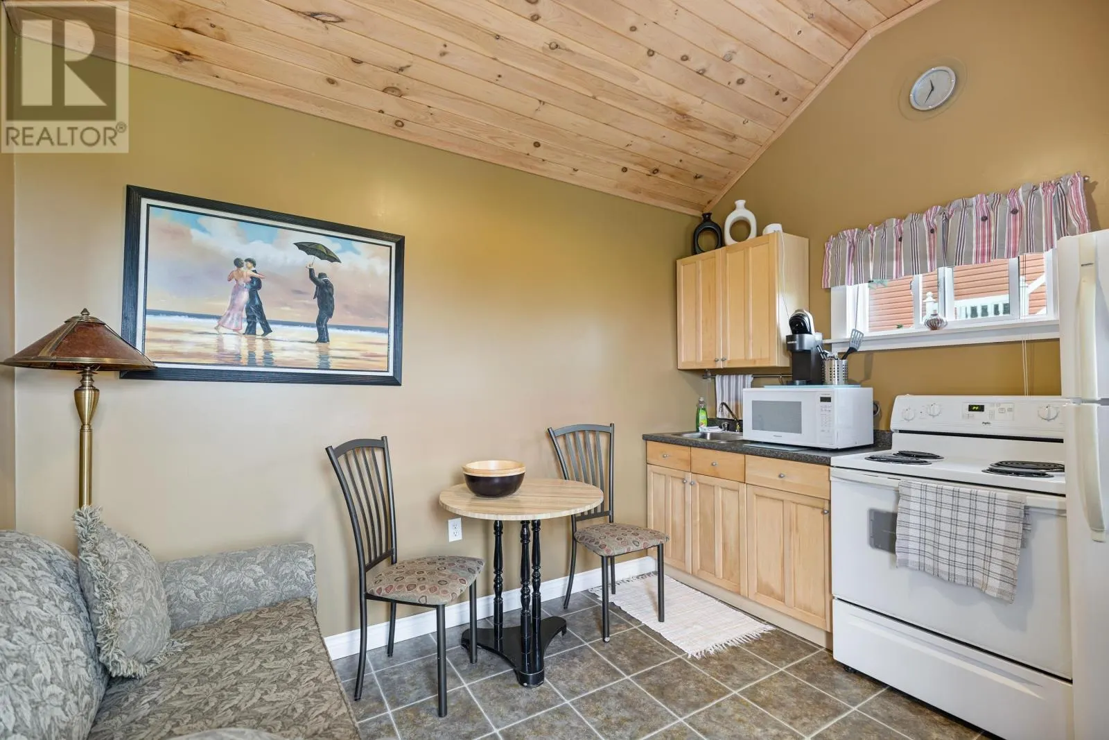 6888 Route 13|Mayfield