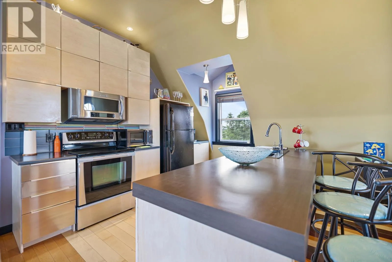 6888 Route 13|Mayfield