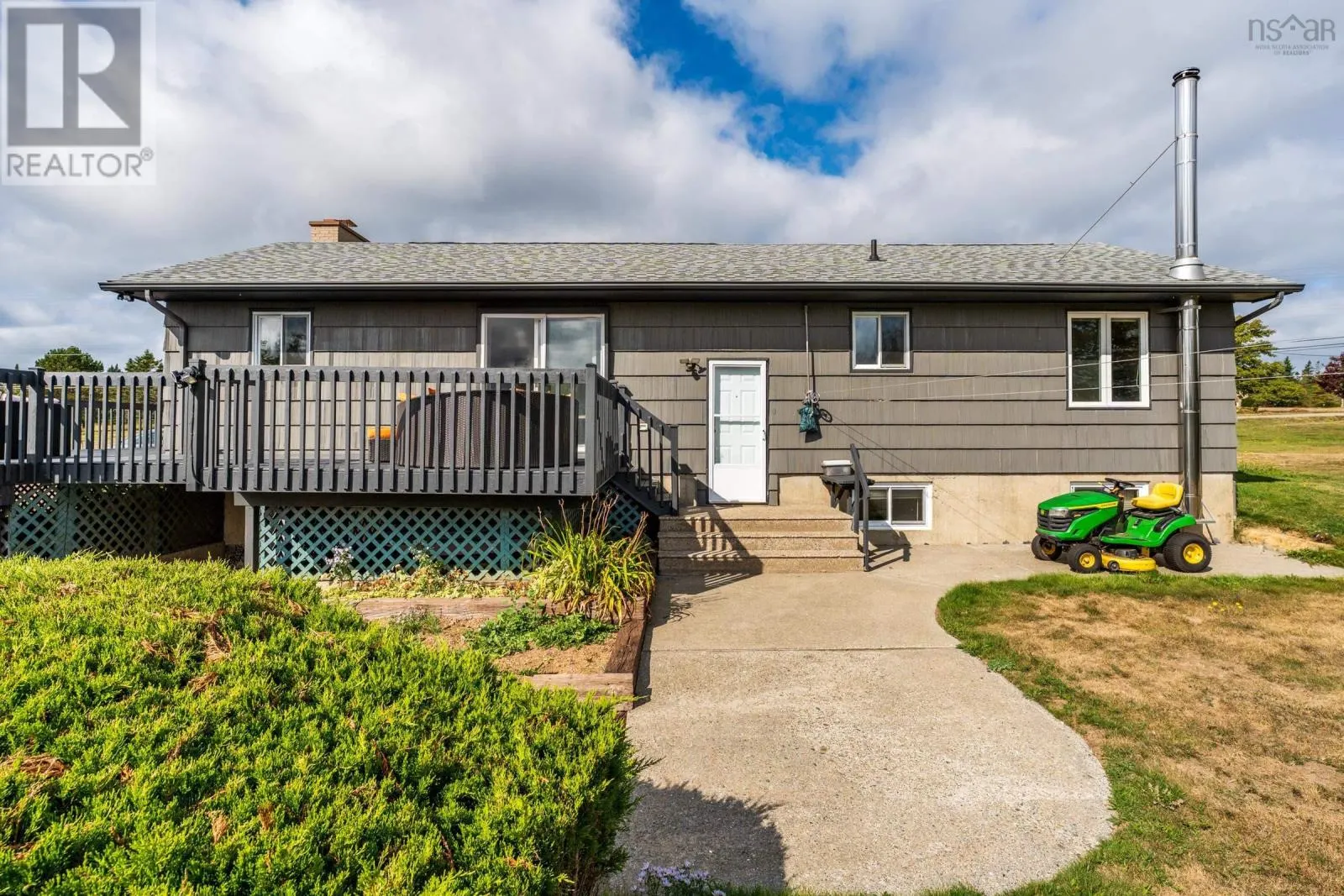 7068 Highway 1