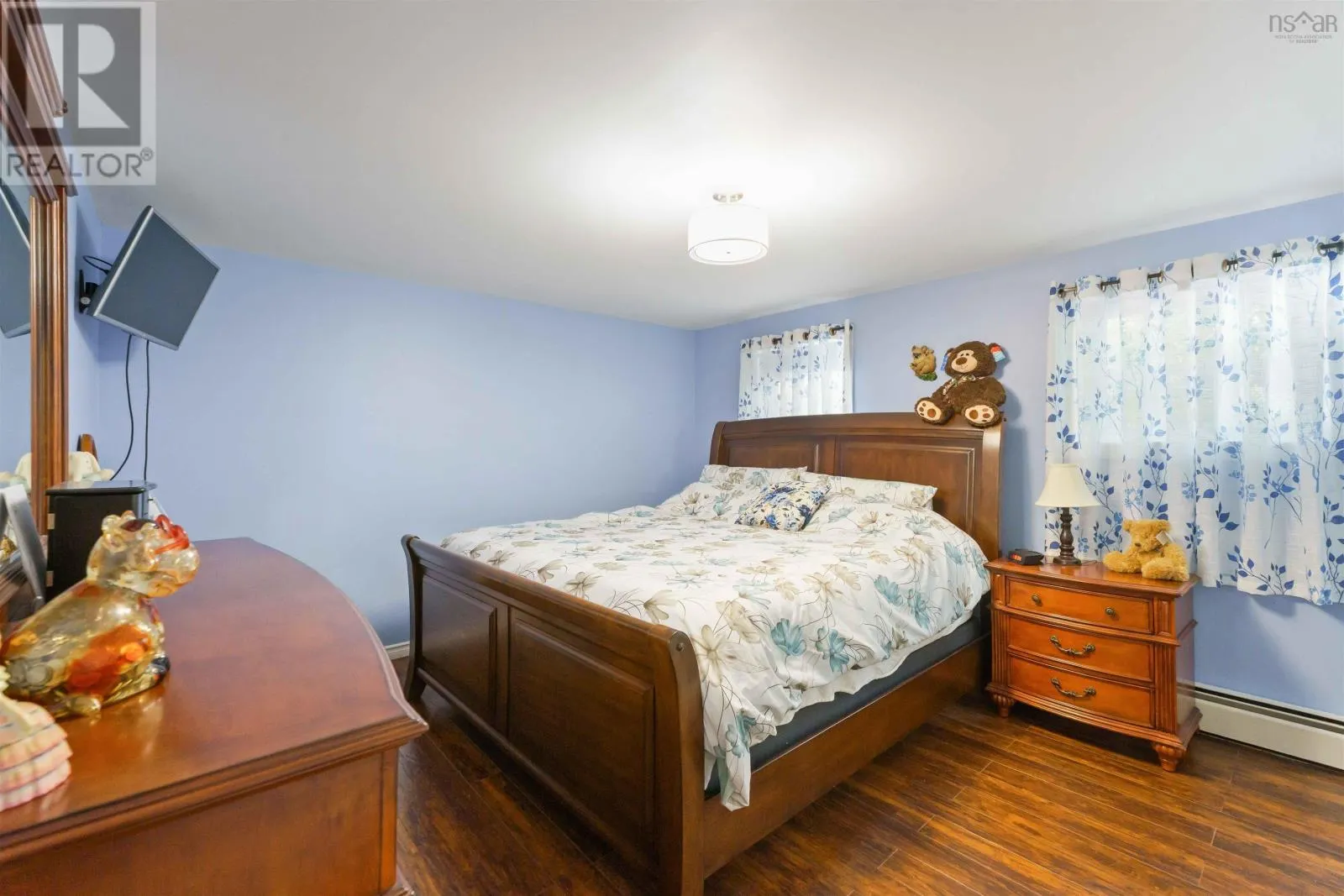 389 Hall Road