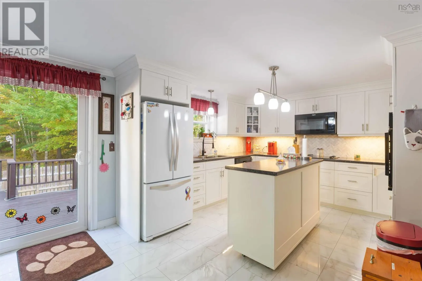 389 Hall Road