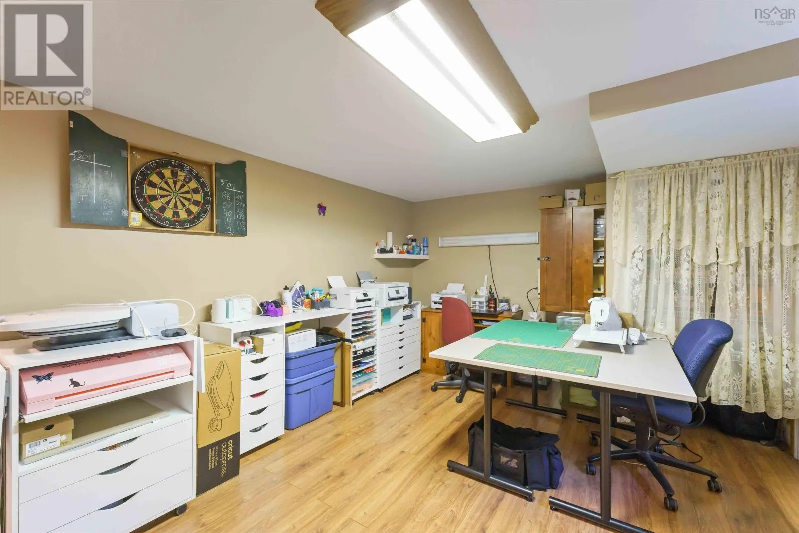 389 Hall Road