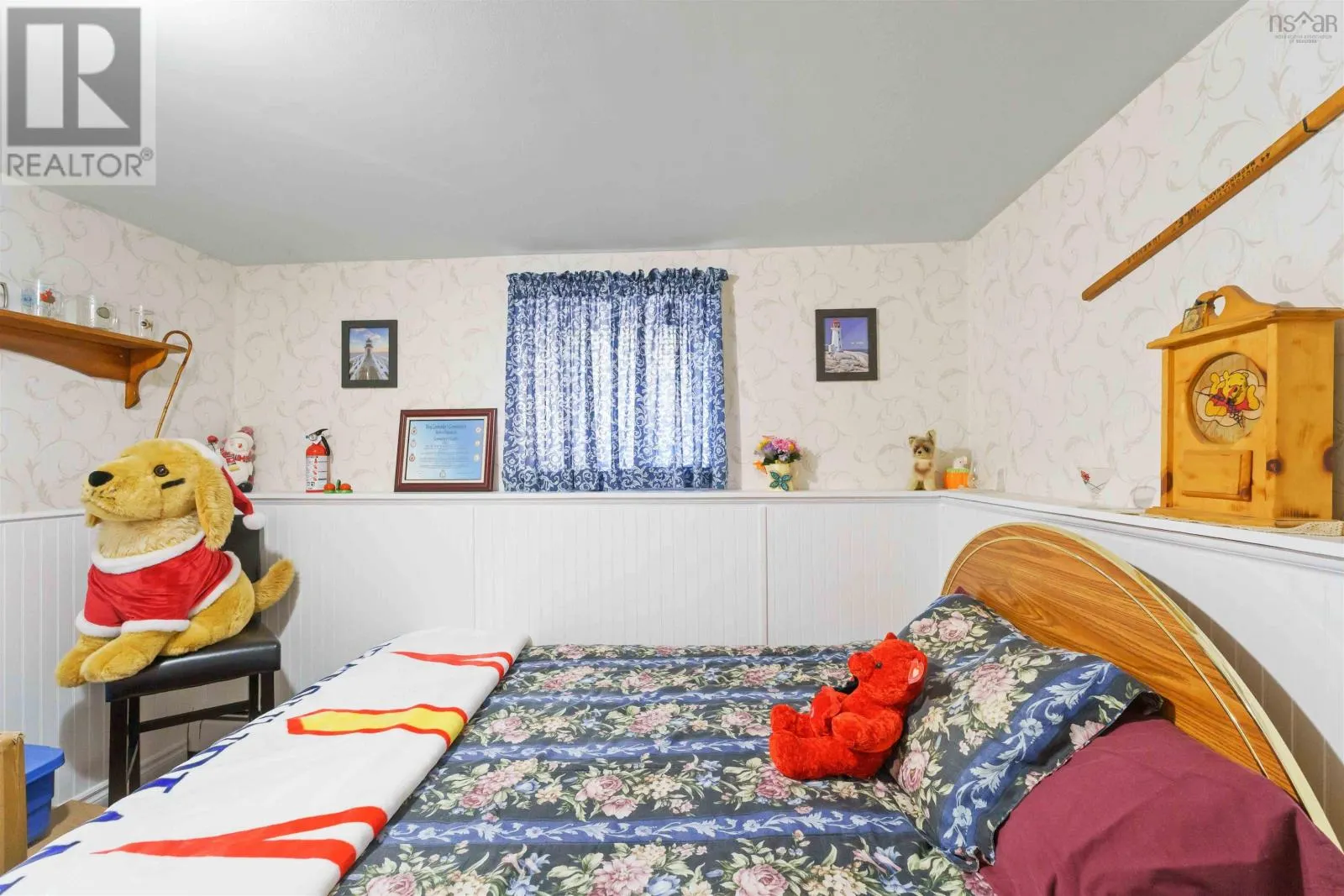 389 Hall Road