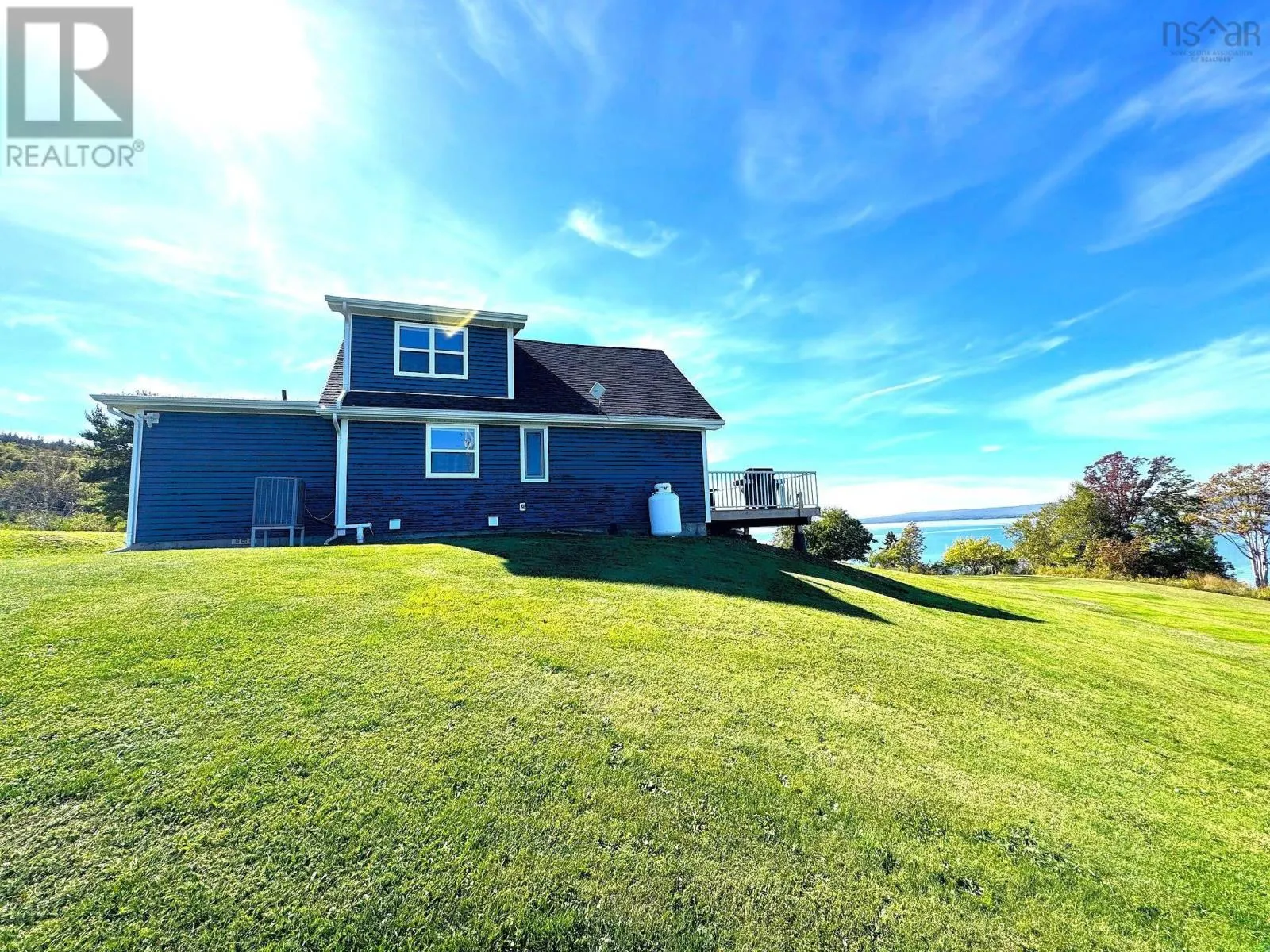 3359 West bay Rd