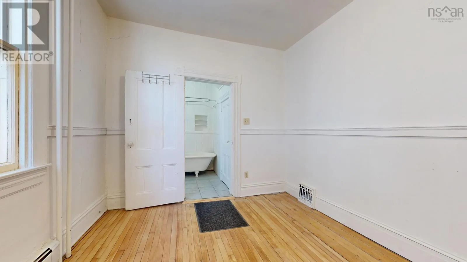 2683-2687 Fuller Terrace