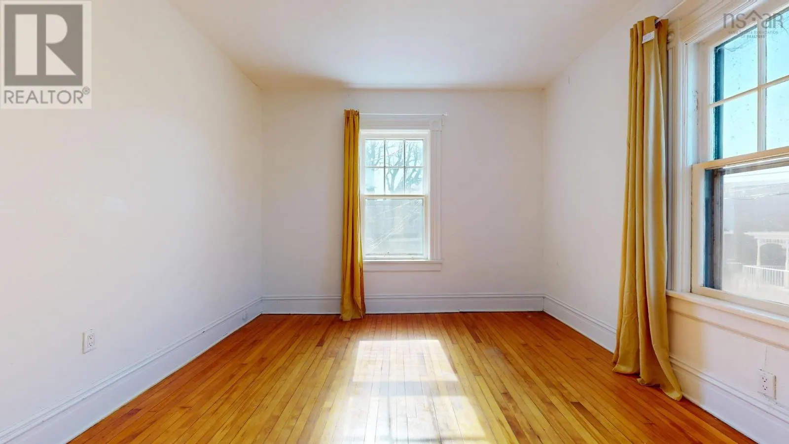 2683-2687 Fuller Terrace