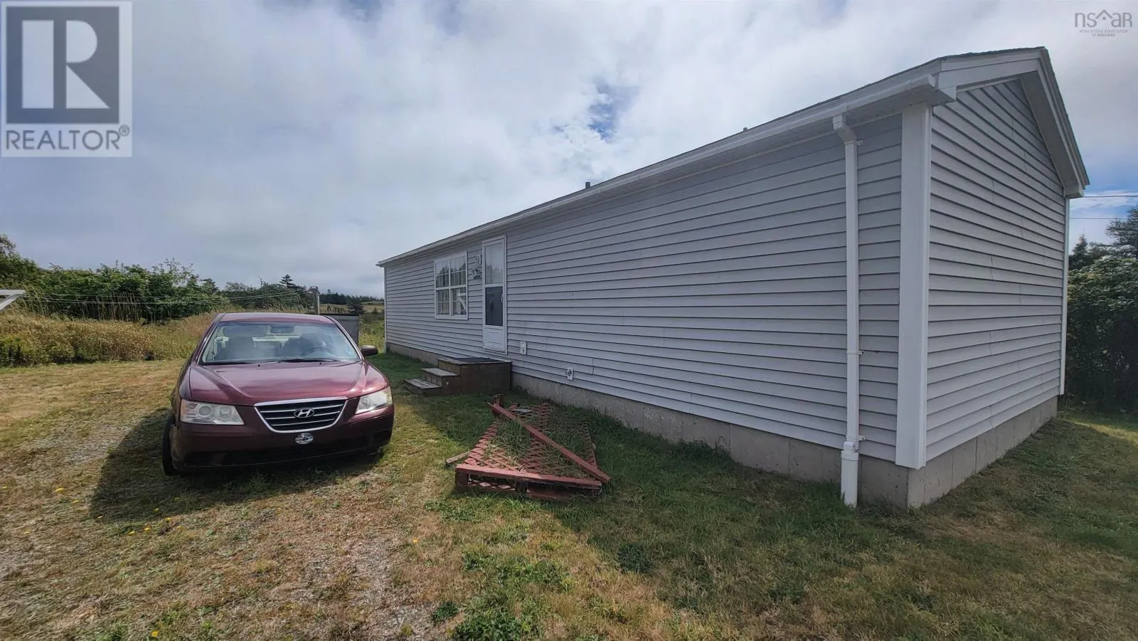 1082 Main Shore Road