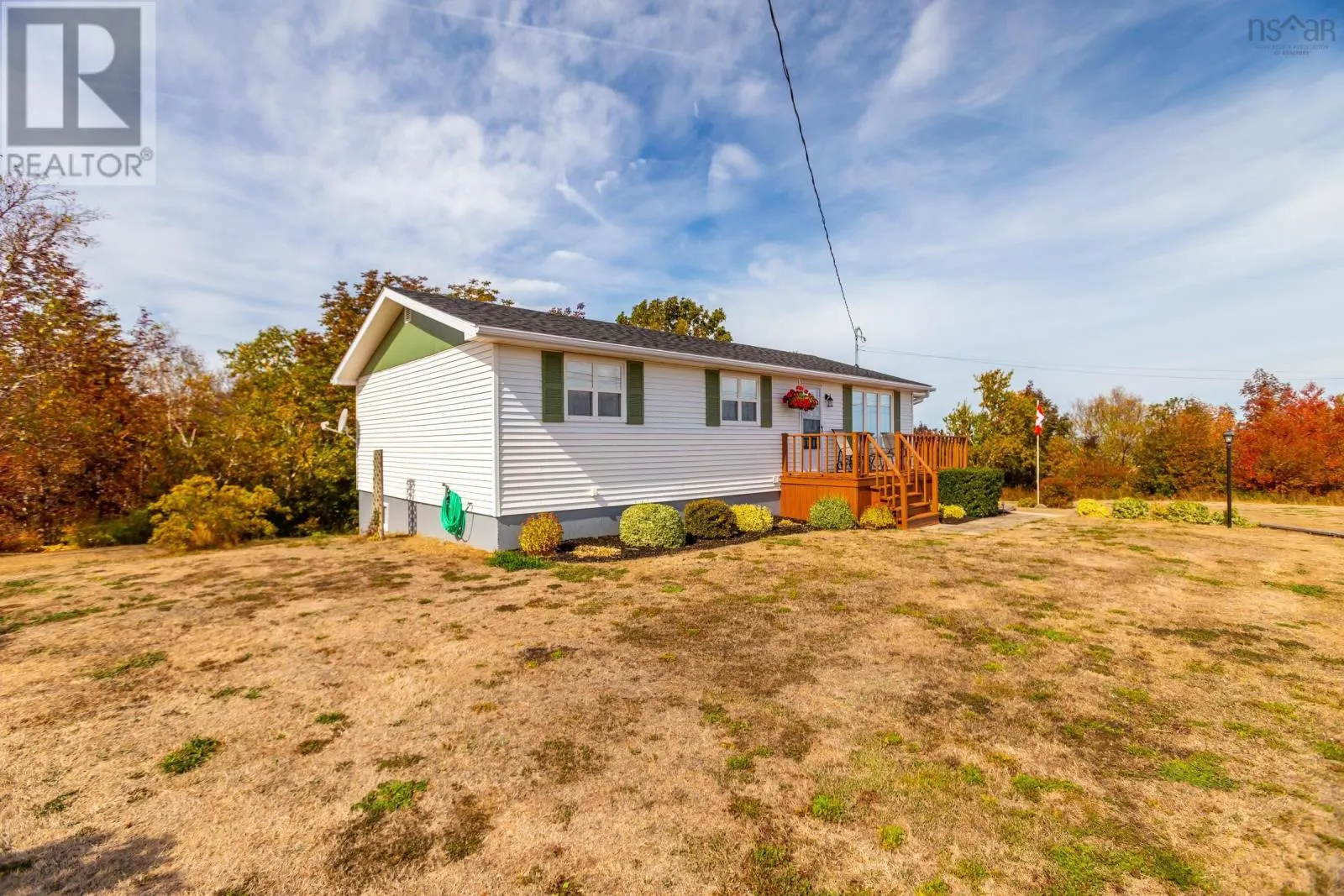 4283 Shore Road W