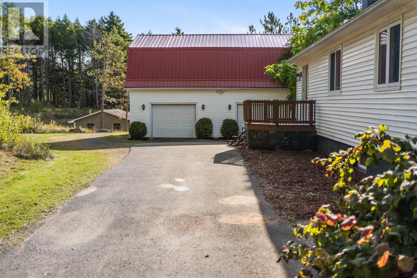 6875 Highway 4