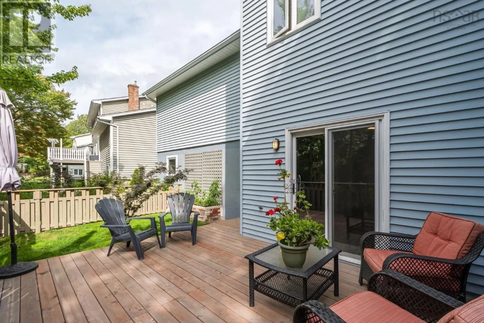 10 Parkvale Crescent