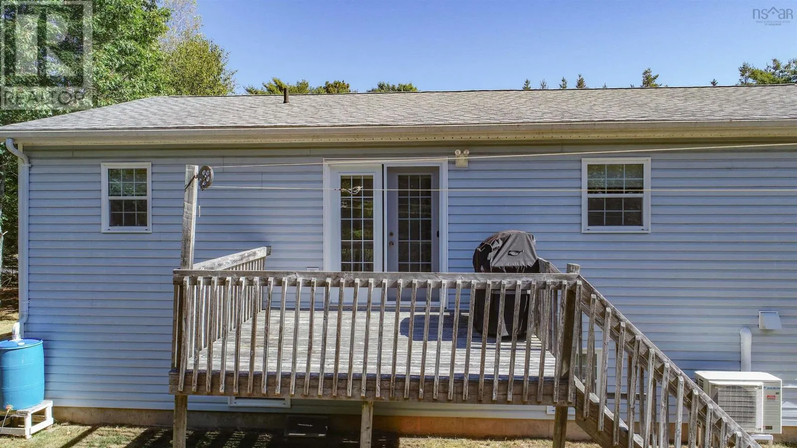 3 Acadia Dr