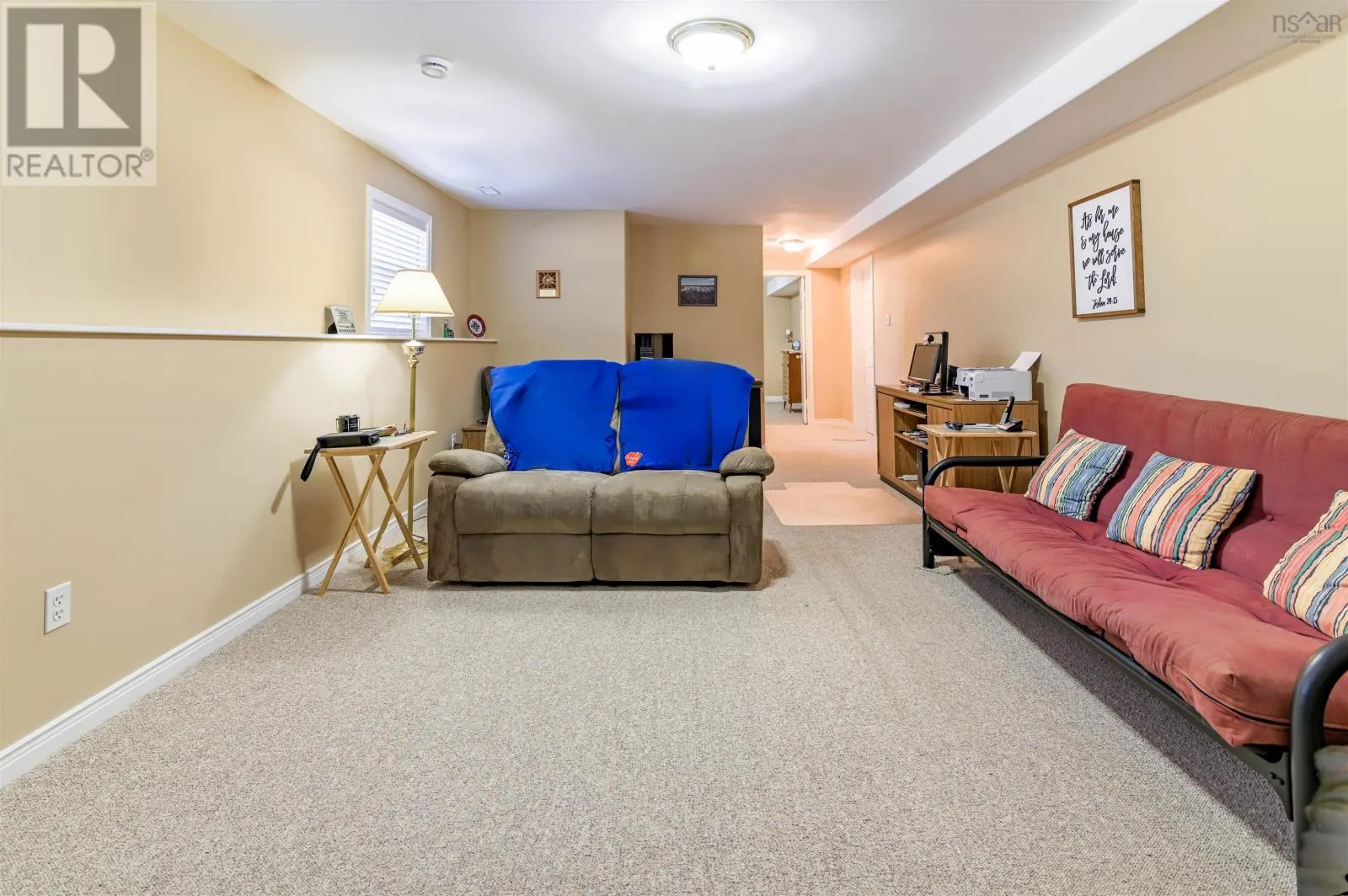 3 Acadia Dr
