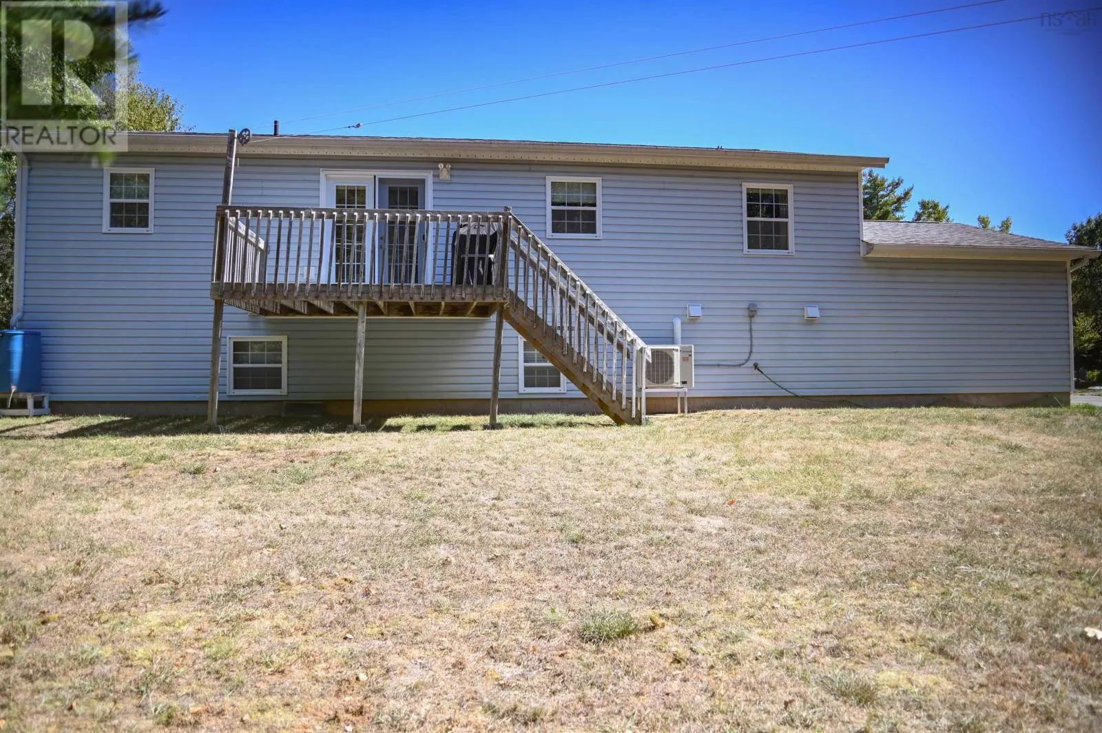 3 Acadia Dr