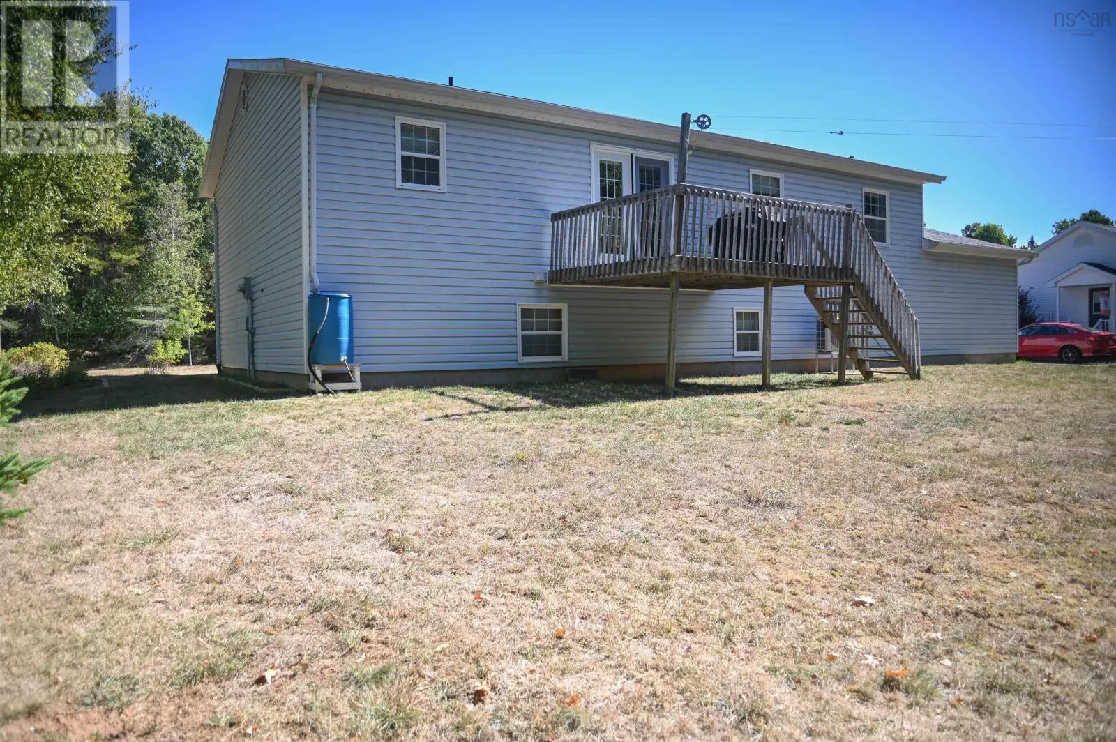 3 Acadia Dr