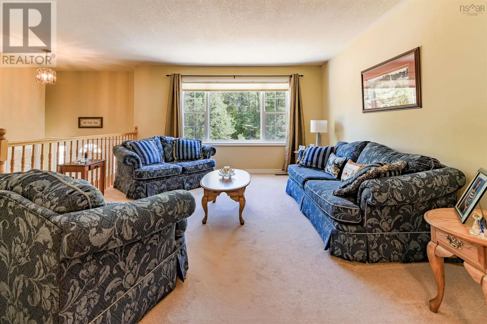 3 Acadia Dr