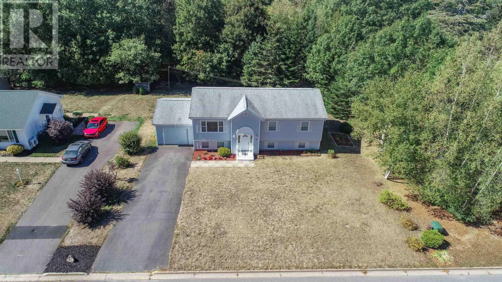 3 Acadia Dr