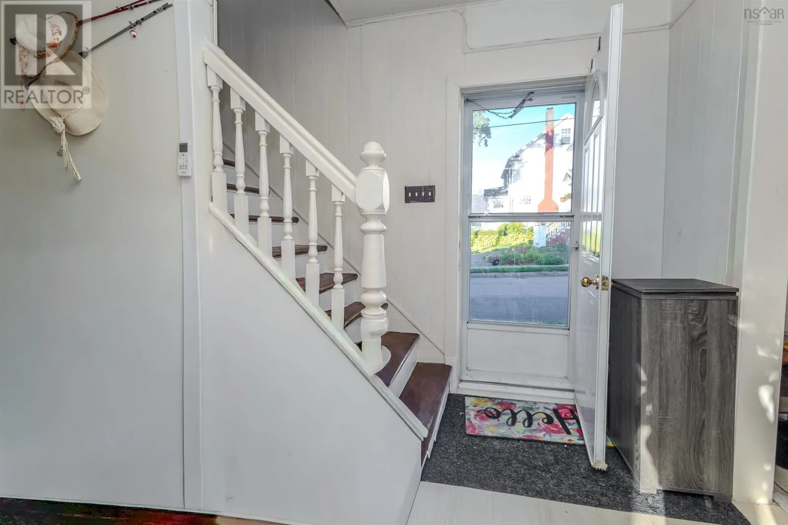 424 Bentinck Street