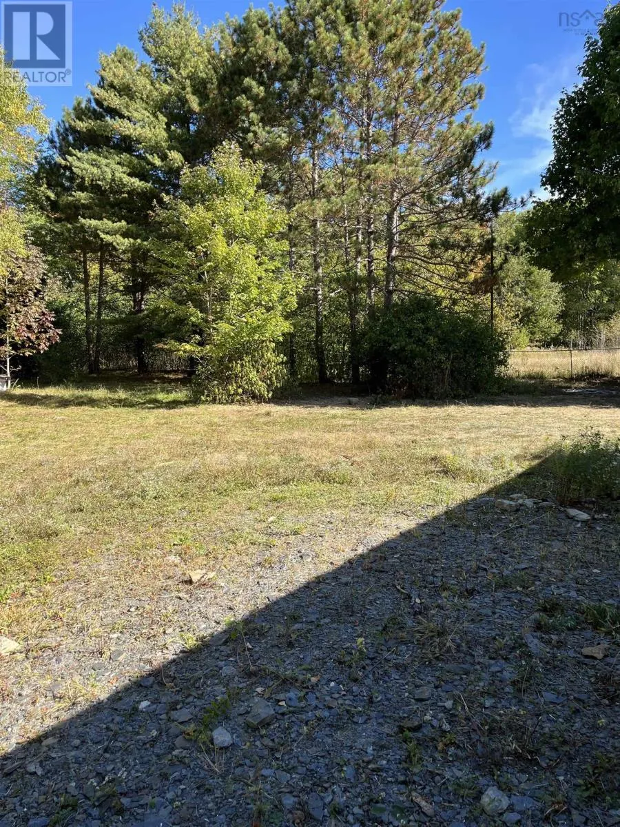 9744 Highway 8