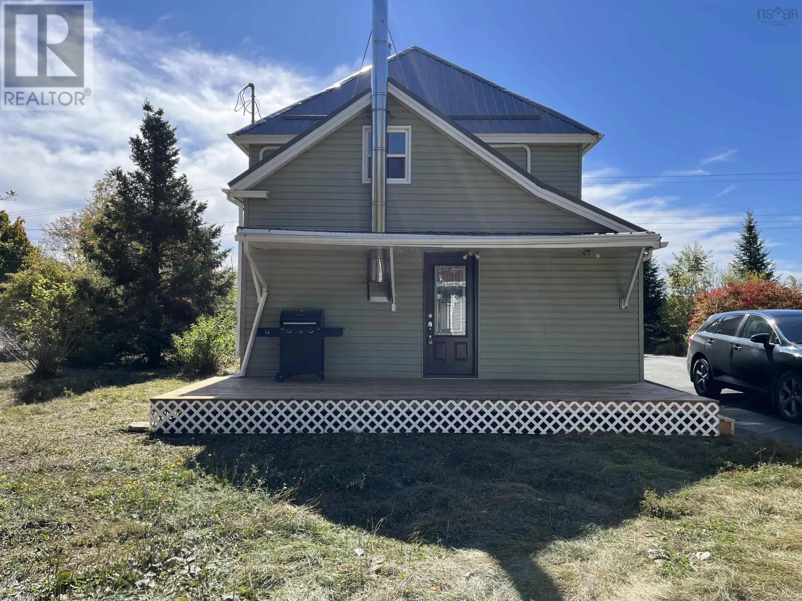 9744 Highway 8