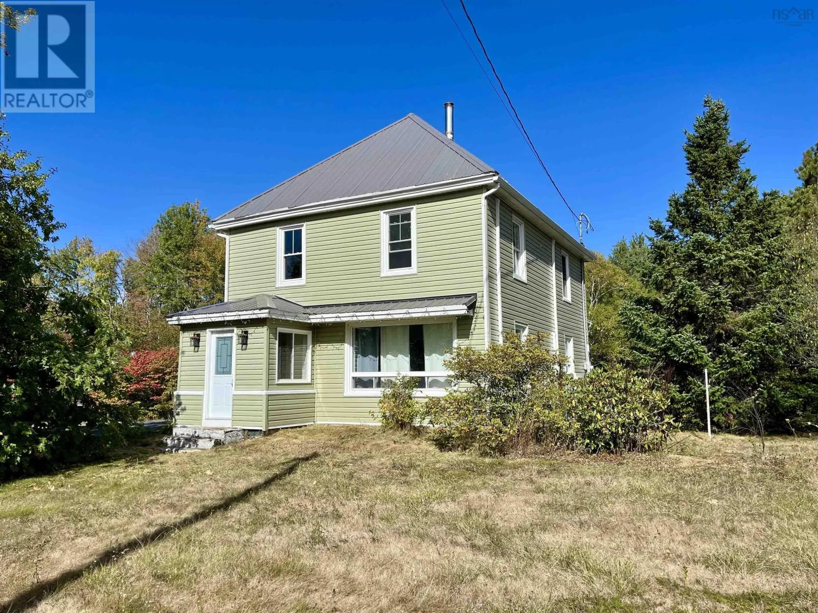 9744 Highway 8
