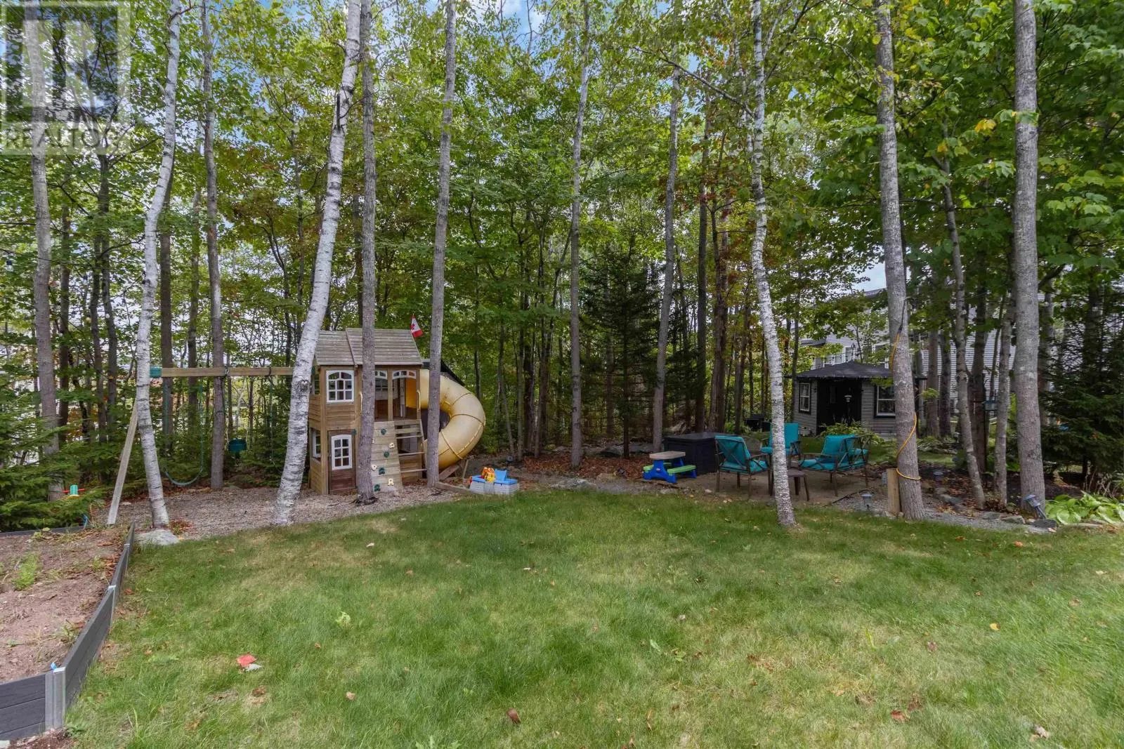 11 Aspenhill Court