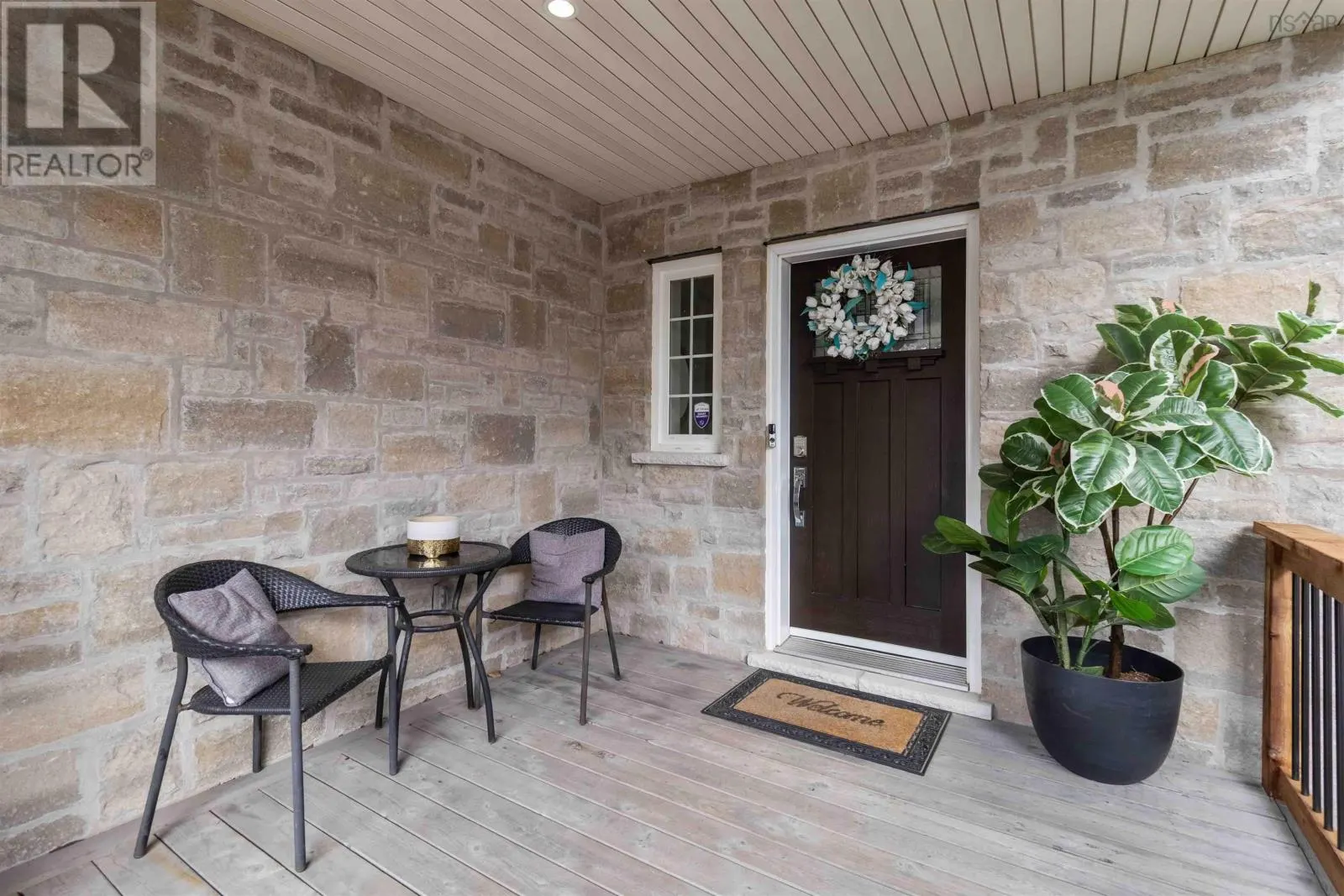 11 Aspenhill Court