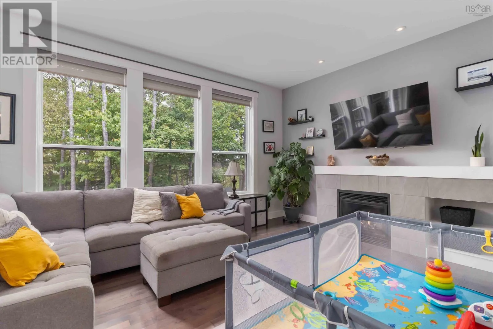 11 Aspenhill Court