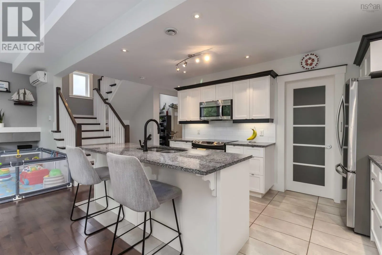 11 Aspenhill Court