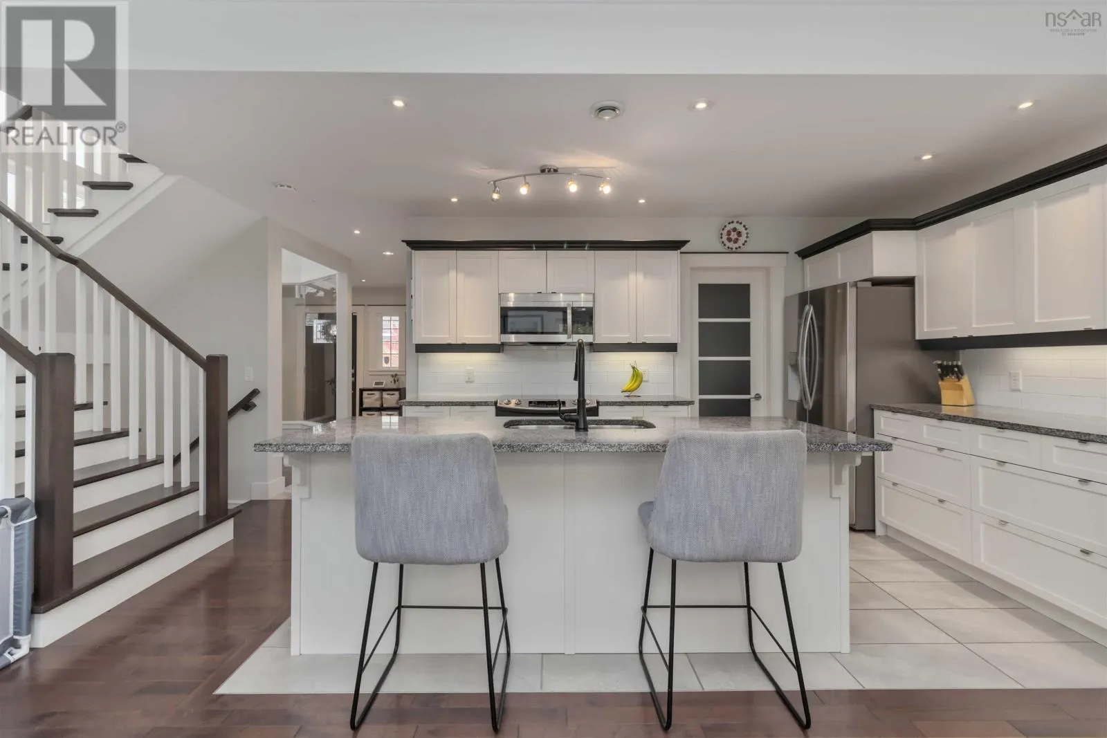 11 Aspenhill Court