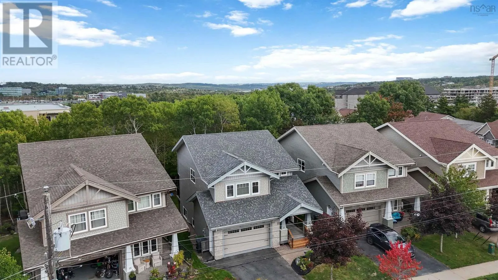 11 Aspenhill Court