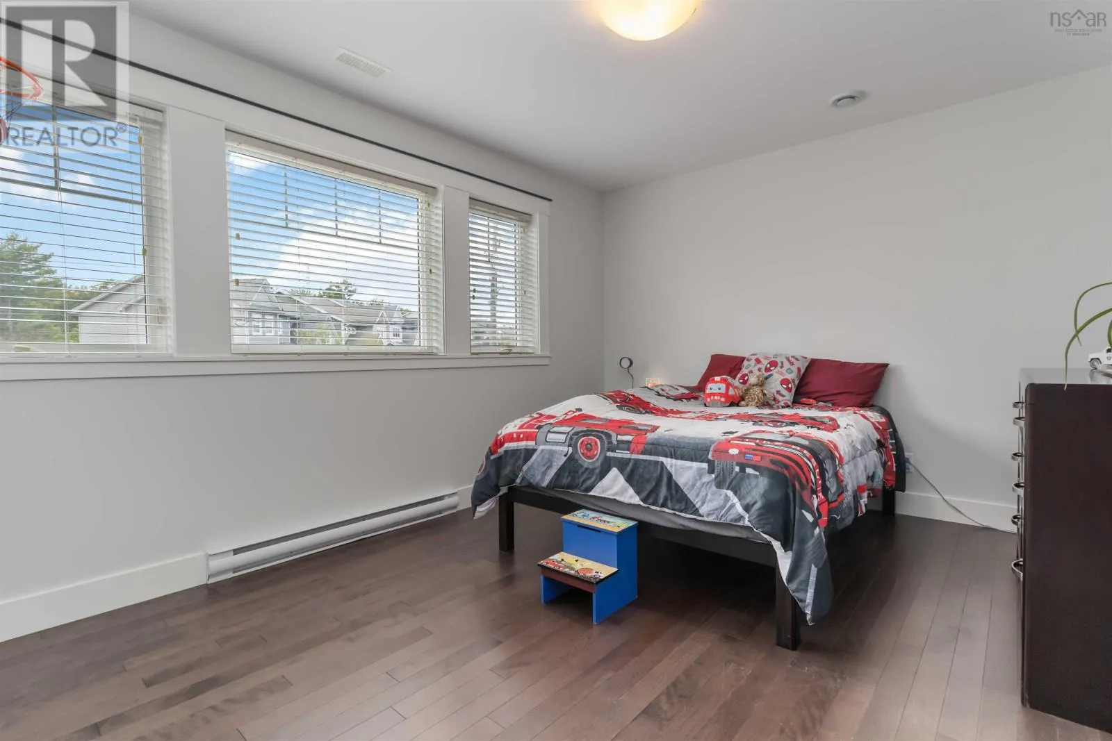 11 Aspenhill Court
