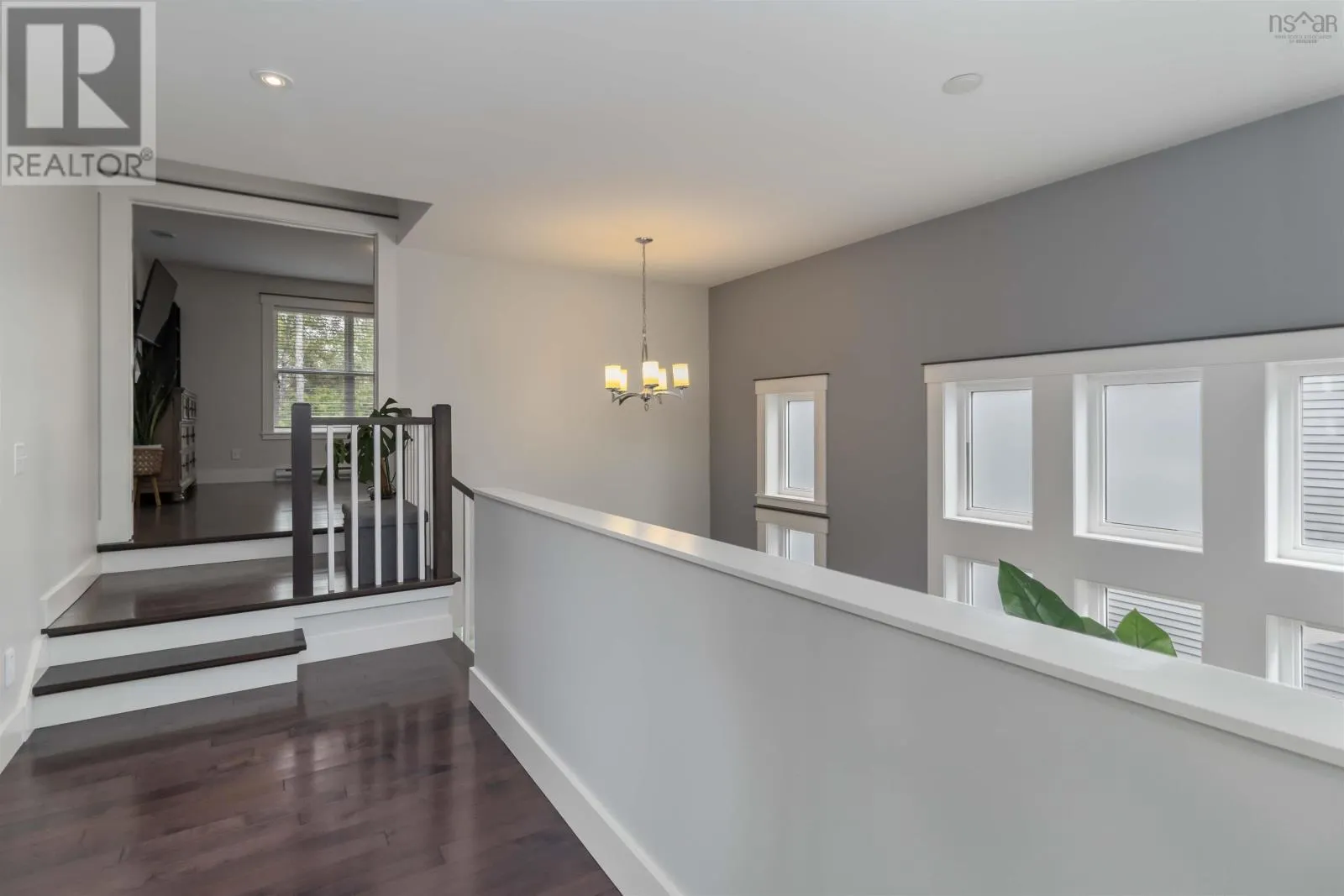 11 Aspenhill Court