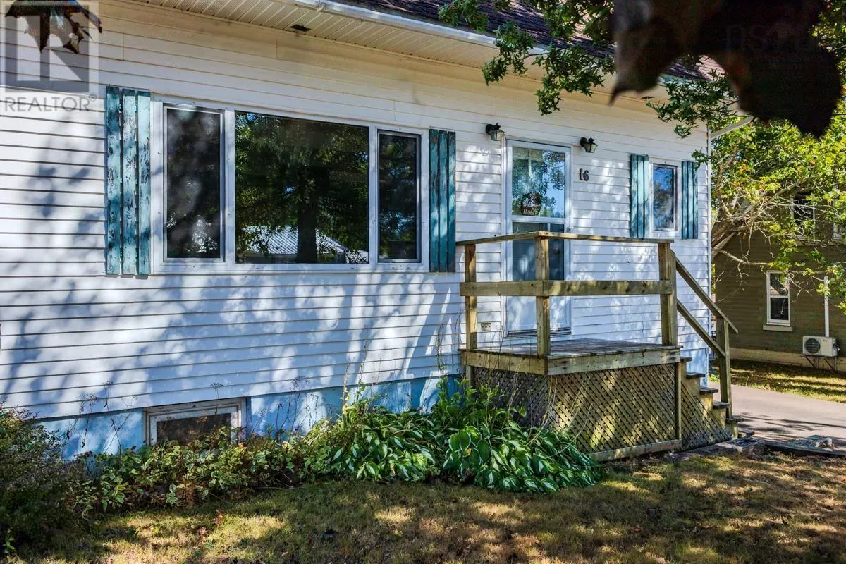 16 Allison Avenue
