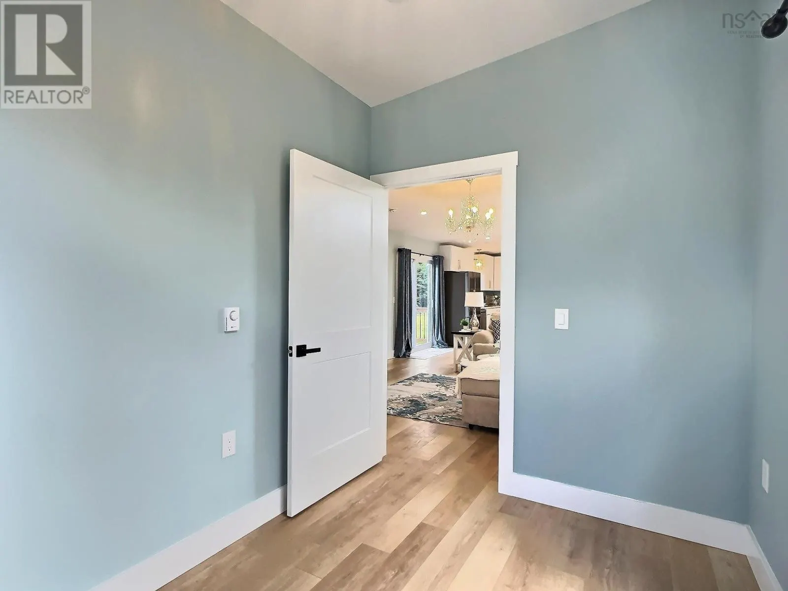 54 Brite Avenue