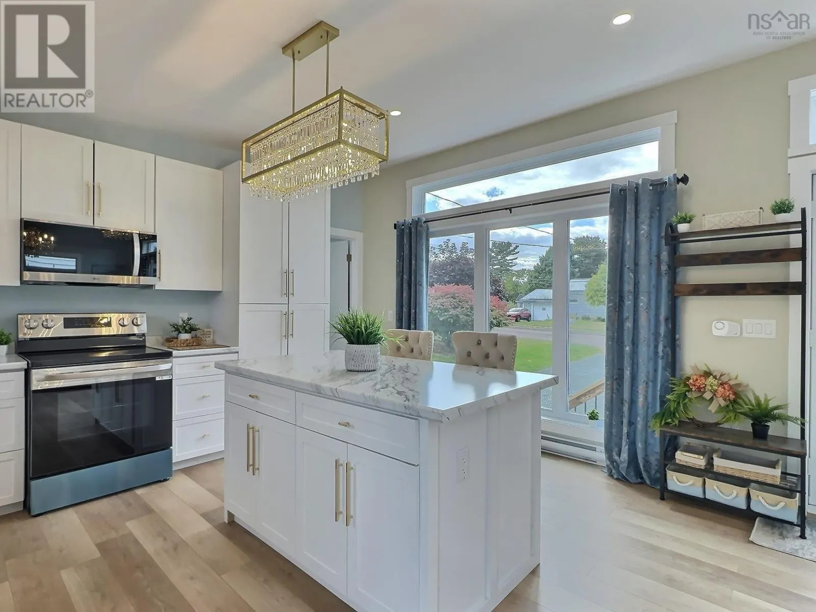 54 Brite Avenue