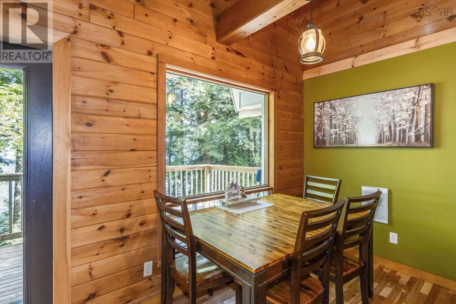 120 Lakeside Drive