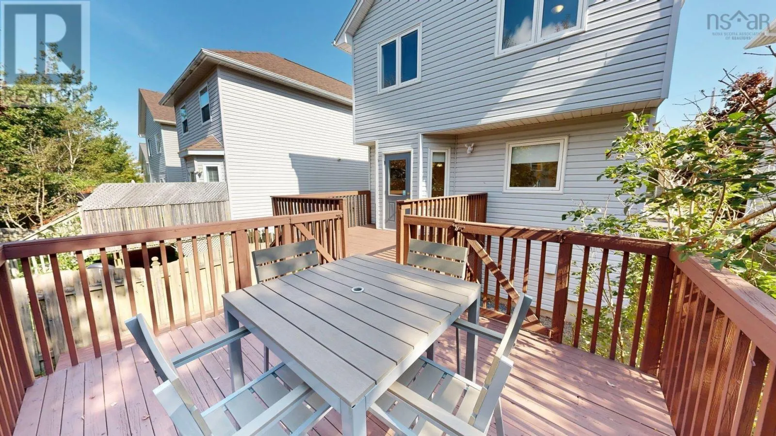 11 Glenbourne Court