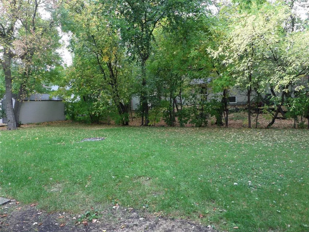 8 FERLAND Bay