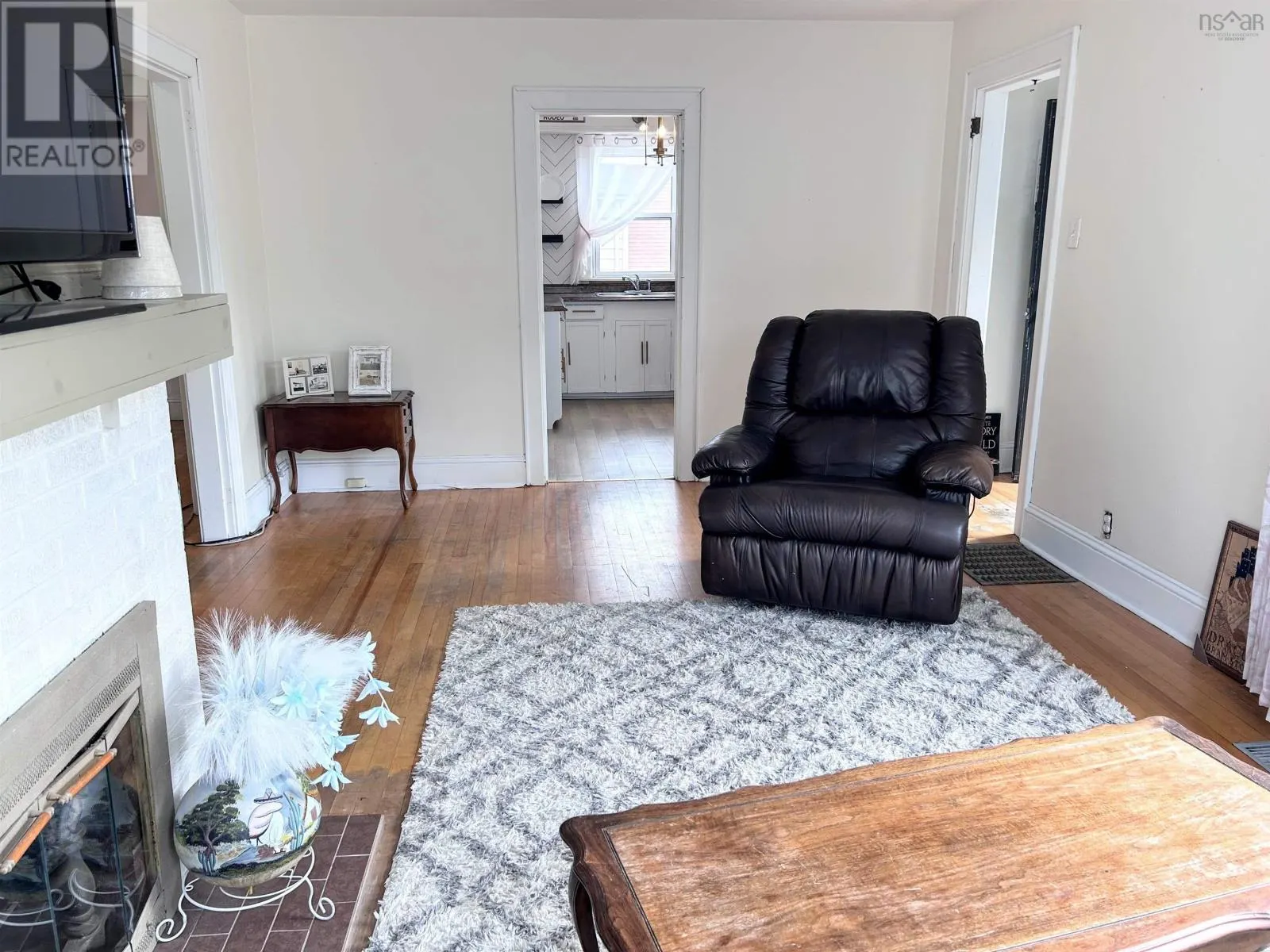 17 Rosedale Avenue
