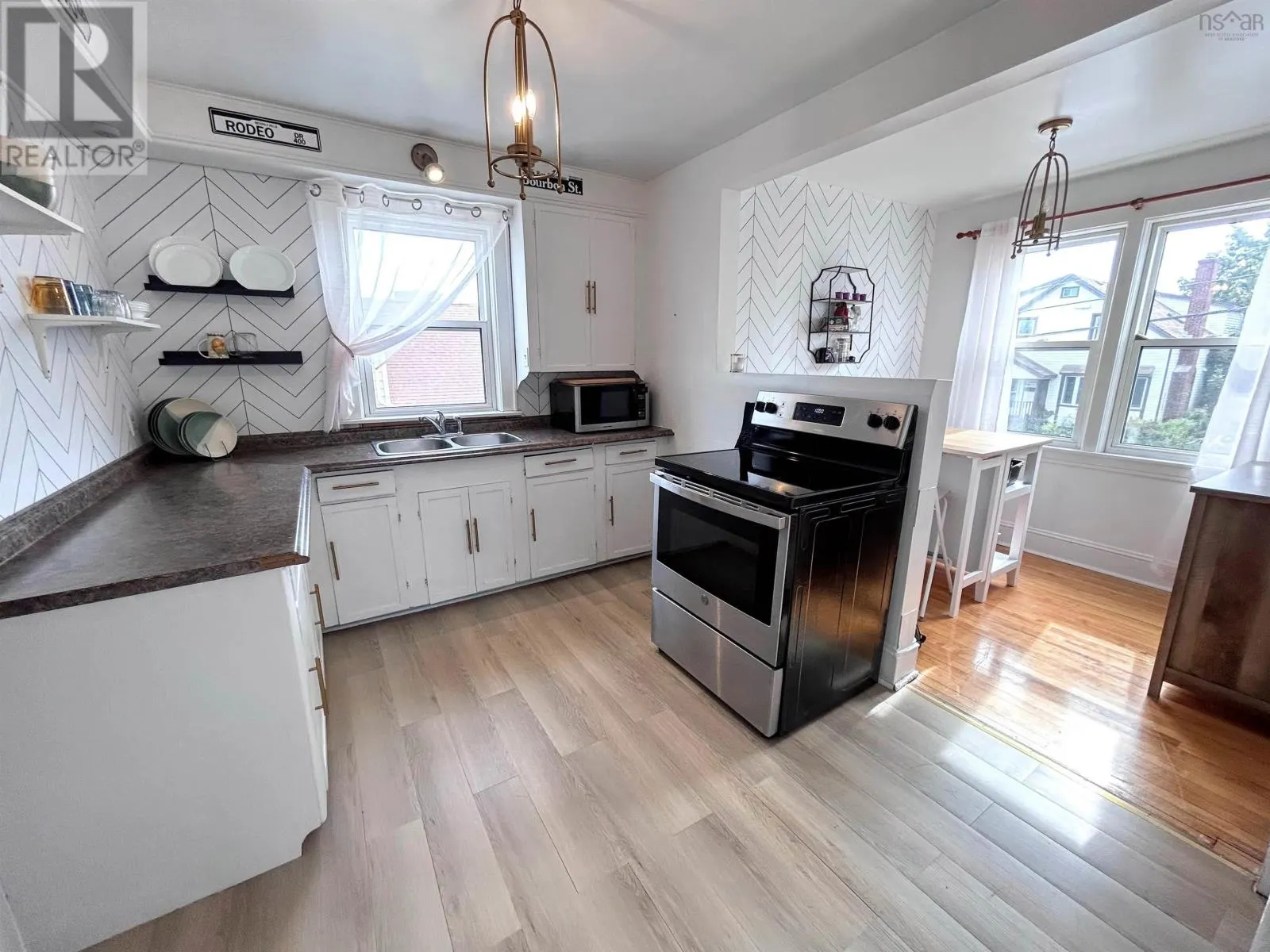 17 Rosedale Avenue