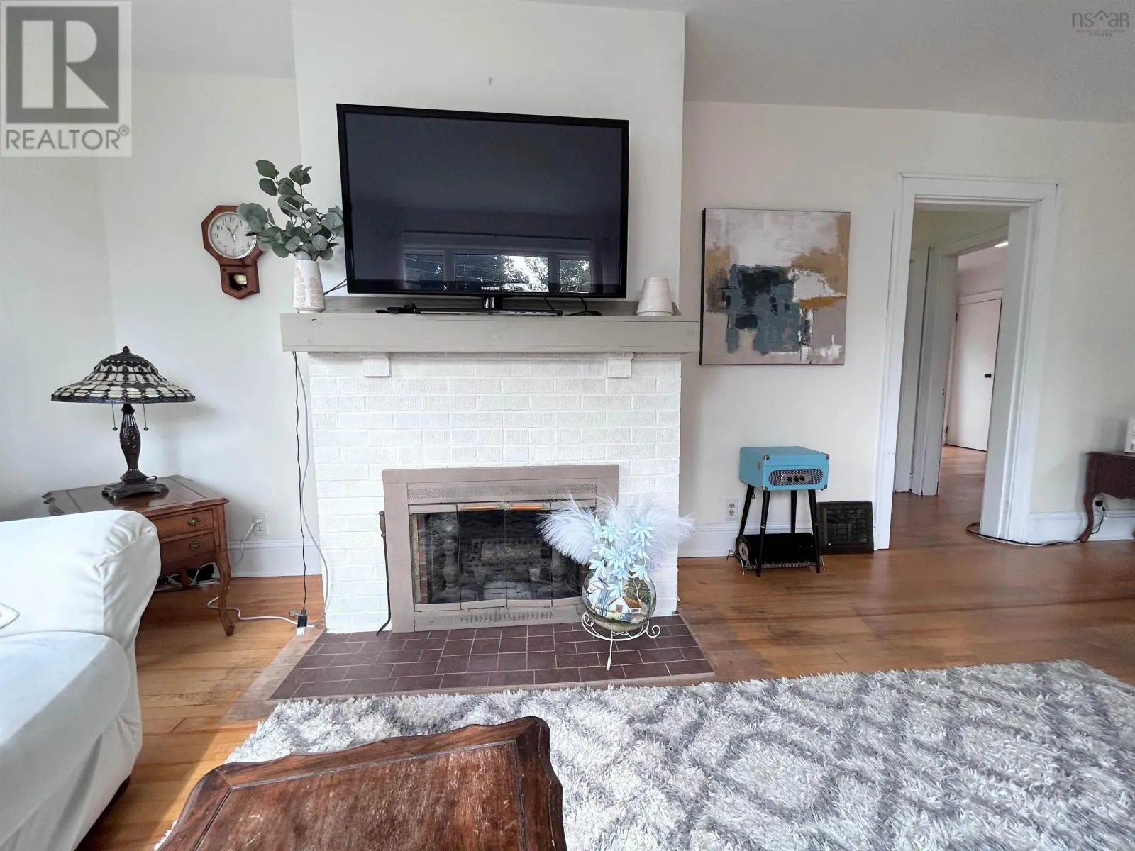 17 Rosedale Avenue