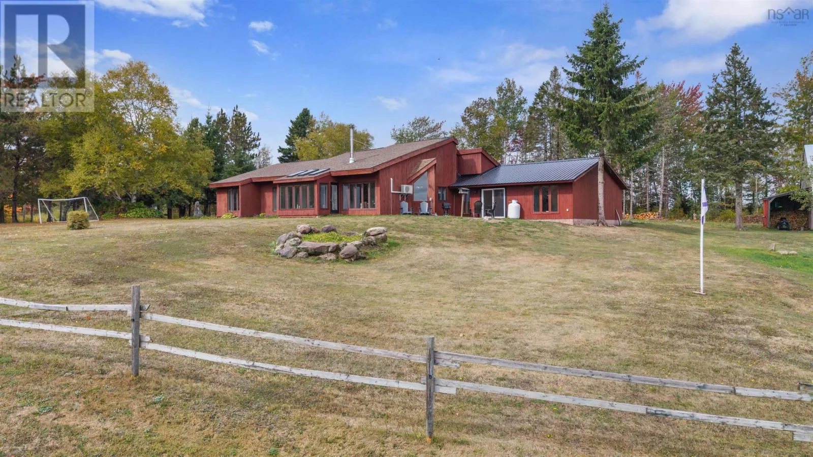 1215 Hansford Road