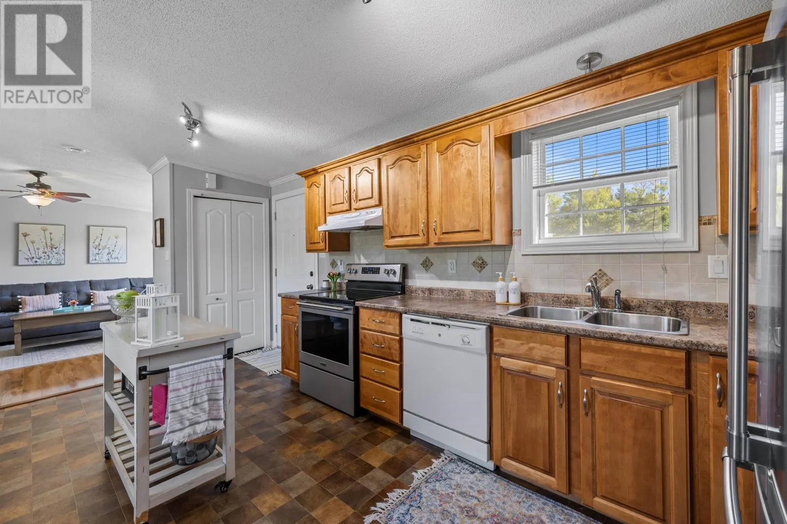 558 Lower Montague Road