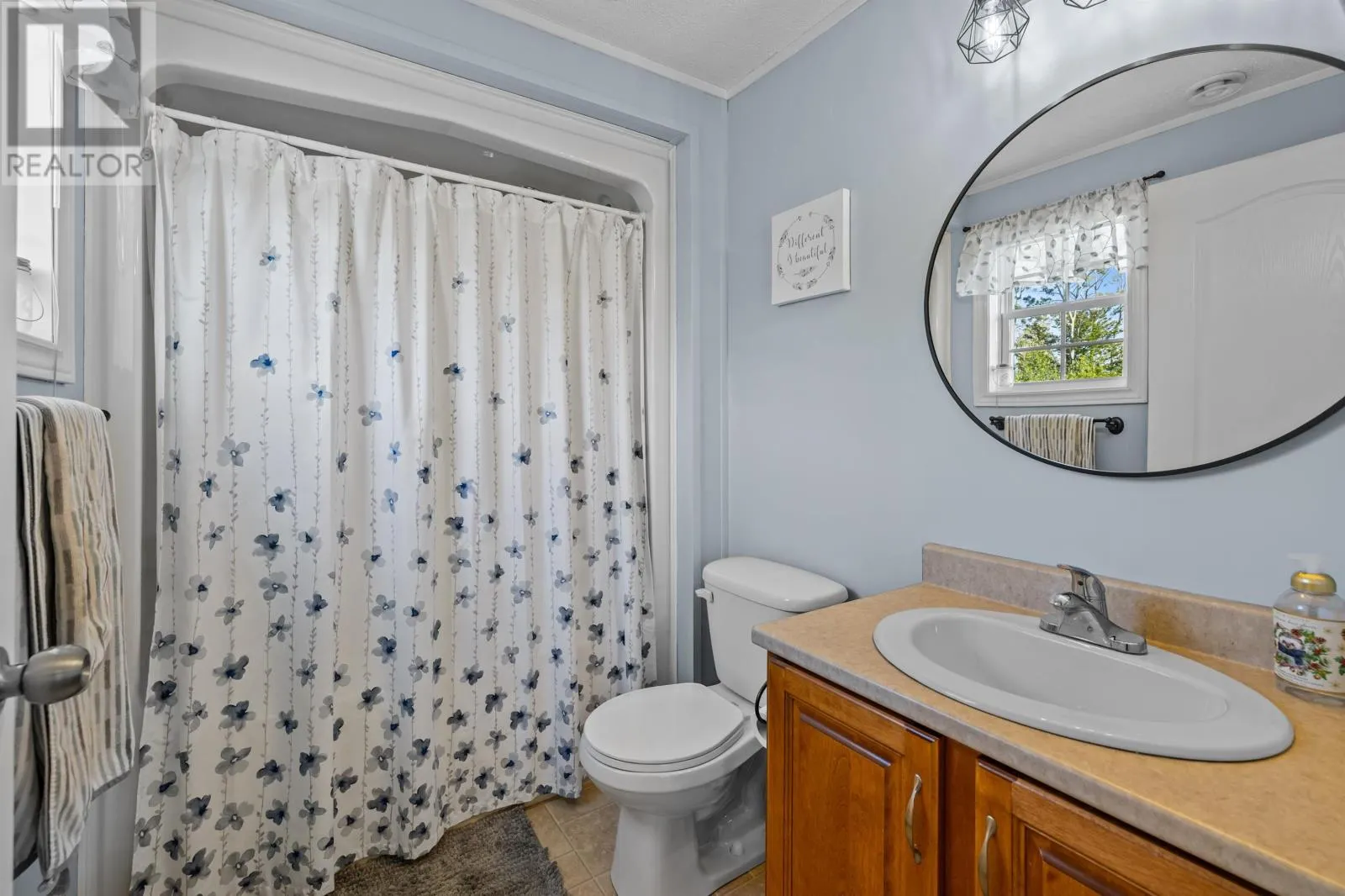 558 Lower Montague Road