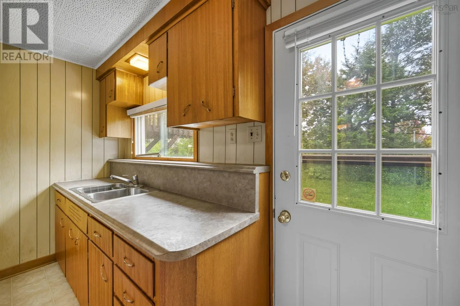 22 Maple Drive