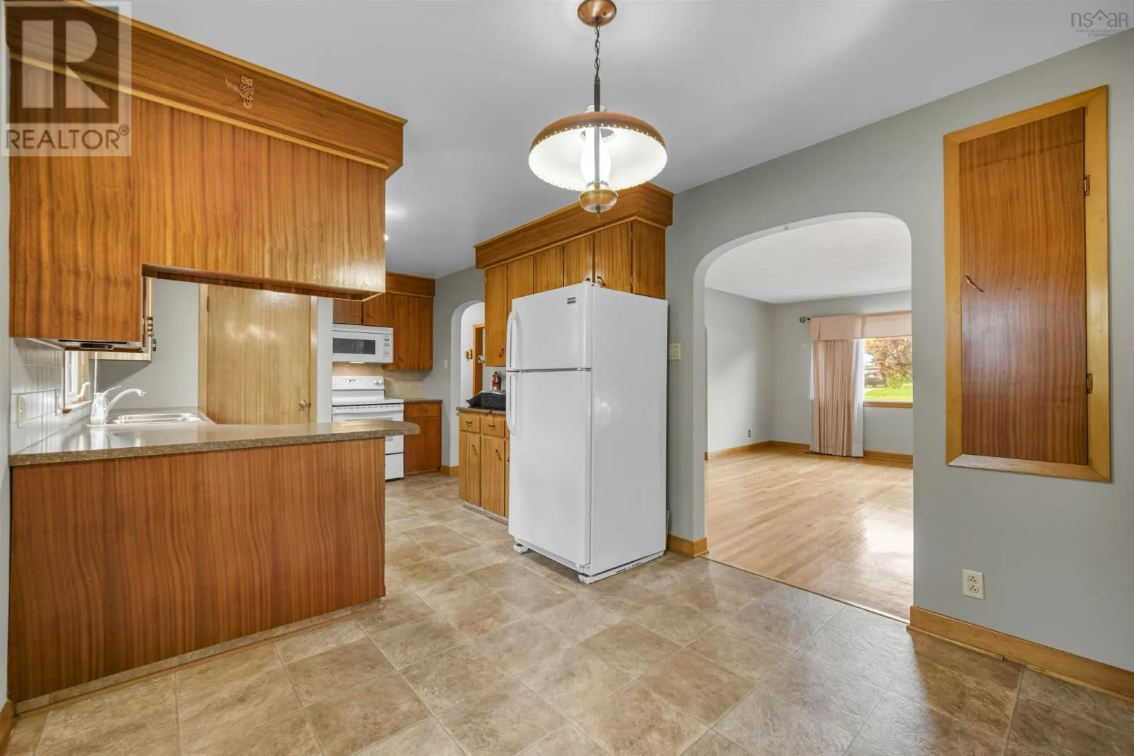 22 Maple Drive